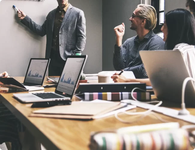 group-diverse-people-having-business-meeting@2x (1)